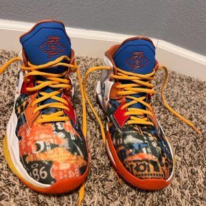 NIKE KYIRIE IRVING 7 YOUTH
